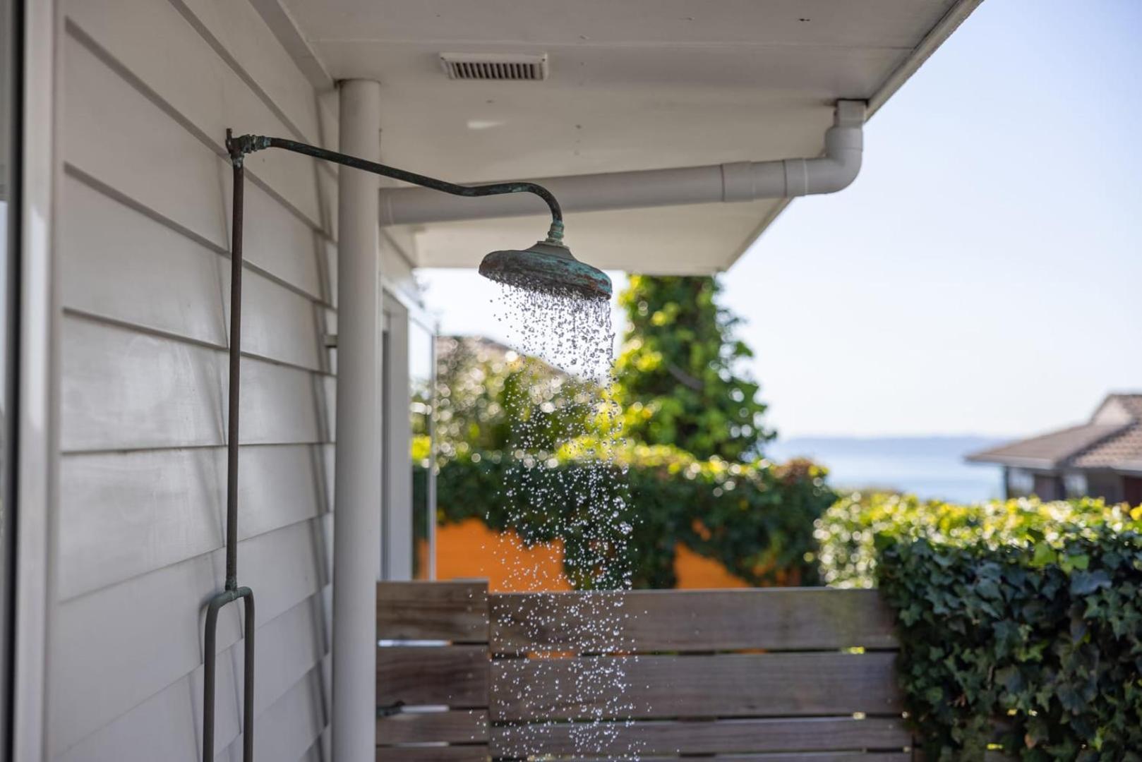 Seaside Beach Retreat - Outdoor Living Villa Mount Maunganui Bagian luar foto