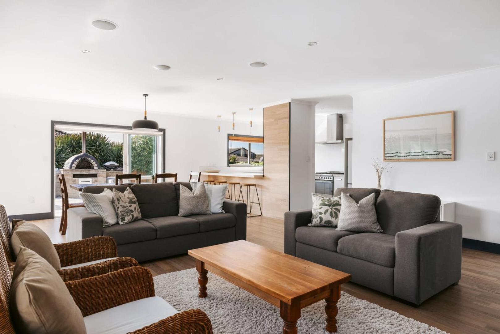 Seaside Beach Retreat - Outdoor Living Villa Mount Maunganui Bagian luar foto